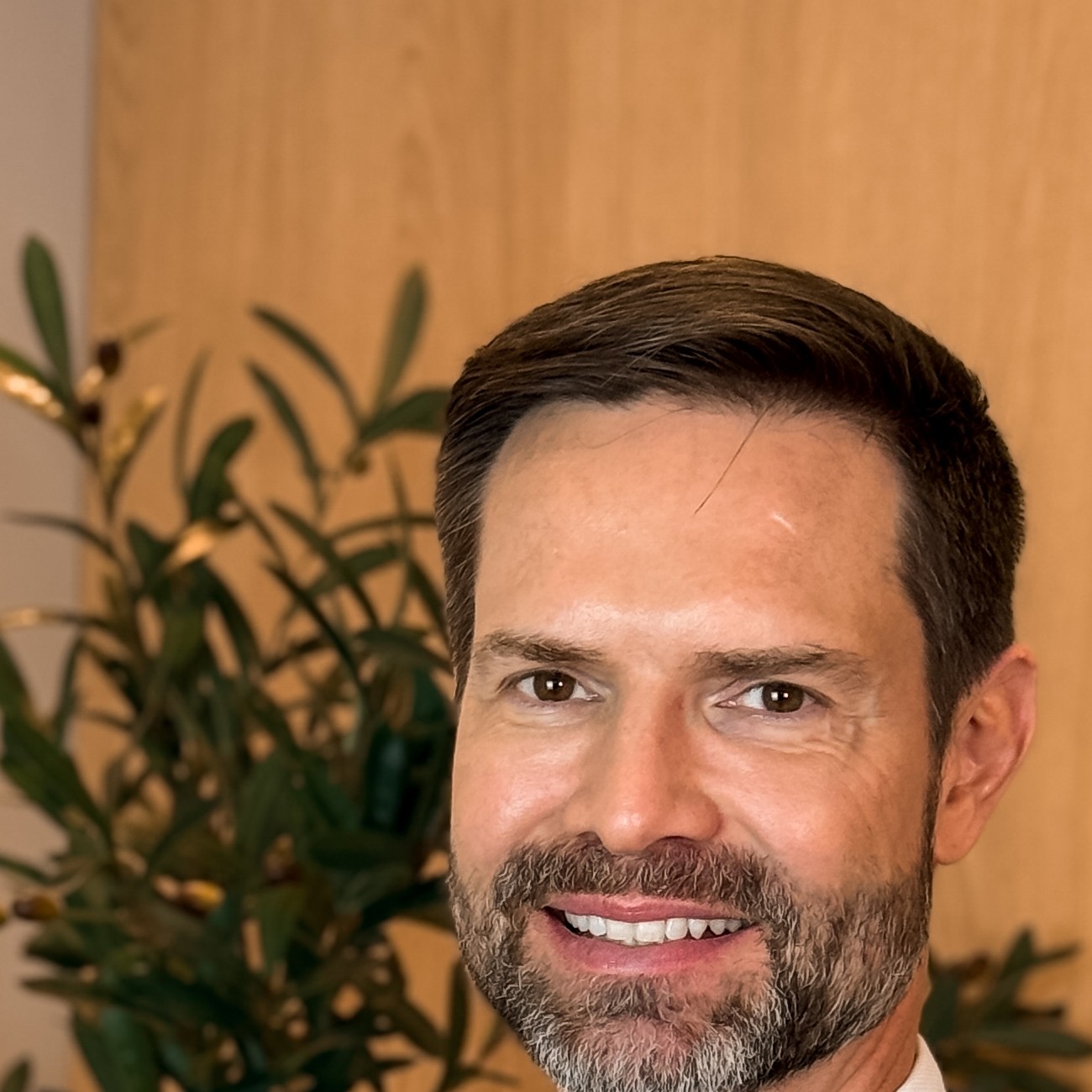 Dr. Felipe Benvenuti — Dermatologista em Brusque/SC